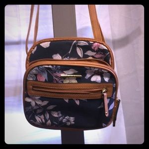Floral cloth crossbody